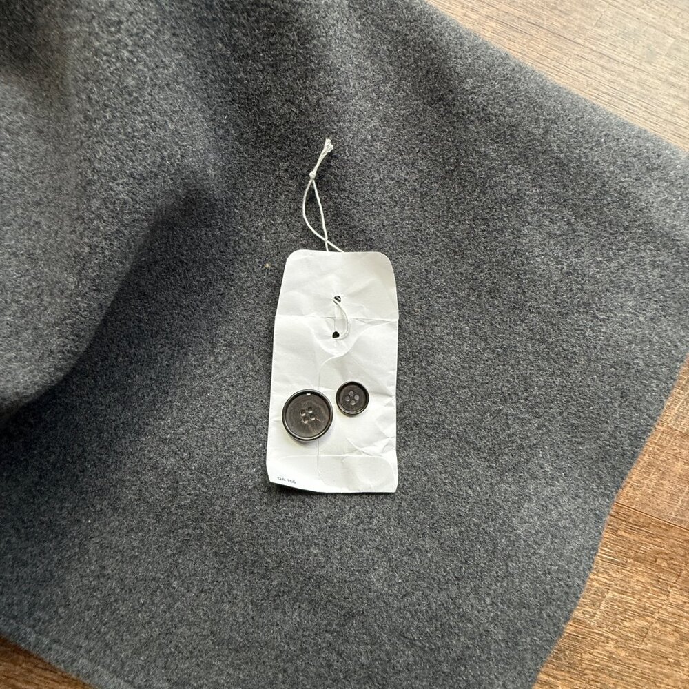 Lands’ End Men’s Wool Over Coat Sz 40 Tall - Picture 5 of 13